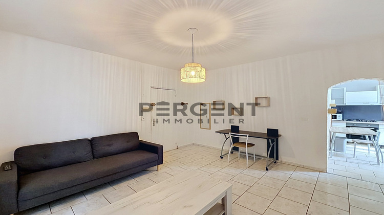 Ma-Cabane - Location Appartement Charleville-Mézières, 37 m²
