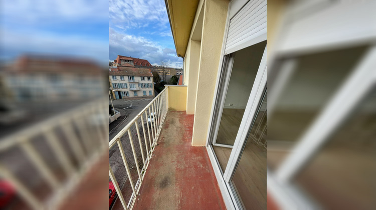 Ma-Cabane - Location Appartement CHARLIEU, 72 m²