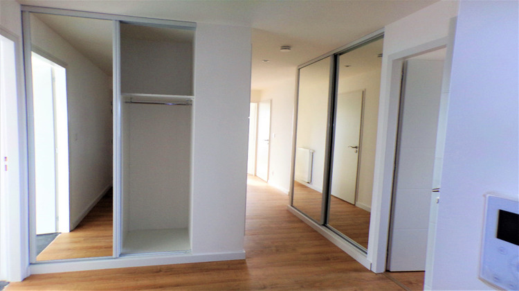 Ma-Cabane - Location Appartement CHARTRES-DE-BRETAGNE, 108 m²