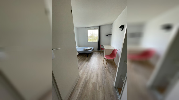 Ma-Cabane - Location Appartement Chasseneuil-du-Poitou, 19 m²