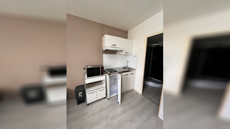 Ma-Cabane - Location Appartement CHASSENEUIL-DU-POITOU, 20 m²