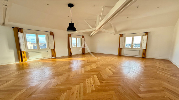 Ma-Cabane - Location Appartement CHATEAU-GONTIER, 151 m²