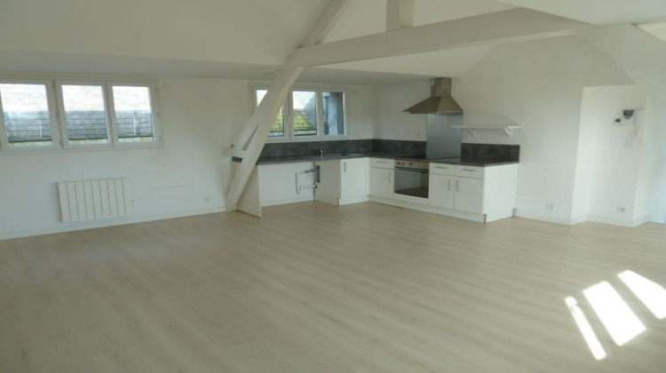 Ma-Cabane - Location Appartement CHATEAU-GONTIER, 71 m²