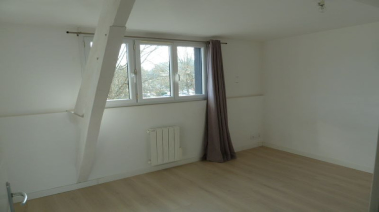 Ma-Cabane - Location Appartement CHATEAU-GONTIER, 71 m²