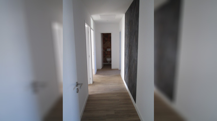 Ma-Cabane - Location Appartement CHATEAU-GONTIER, 88 m²