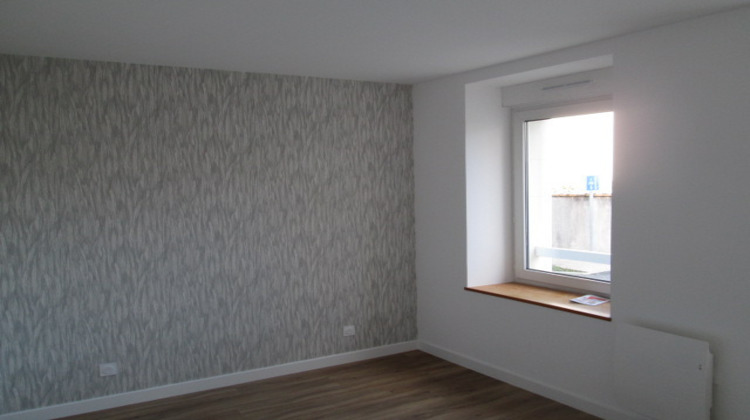 Ma-Cabane - Location Appartement CHATEAU-GONTIER, 88 m²