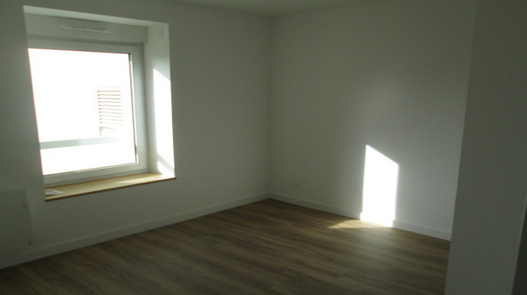 Ma-Cabane - Location Appartement CHATEAU-GONTIER, 88 m²