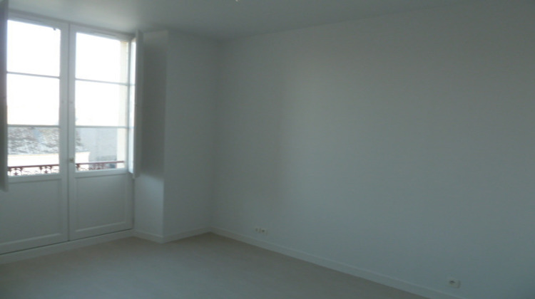 Ma-Cabane - Location Appartement CHATEAU-GONTIER, 40 m²