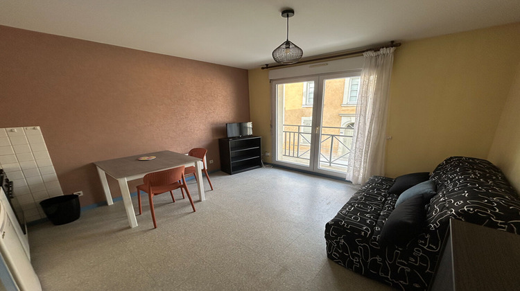 Ma-Cabane - Location Appartement CHATEAU-GONTIER, 21 m²