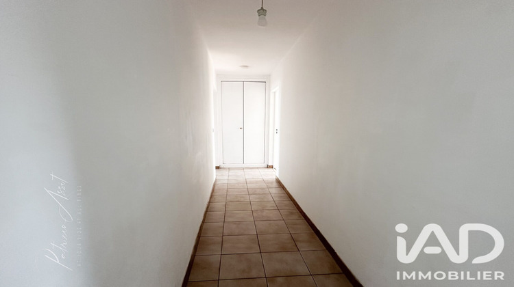 Ma-Cabane - Location Appartement Château-Landon, 77 m²
