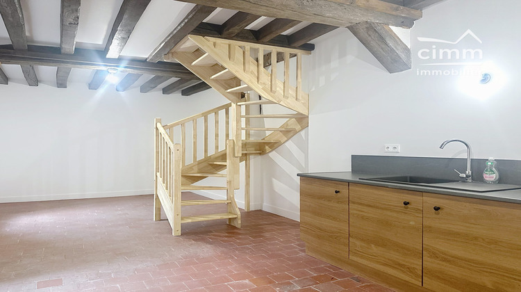 Ma-Cabane - Location Appartement Château-Renard, 57 m²