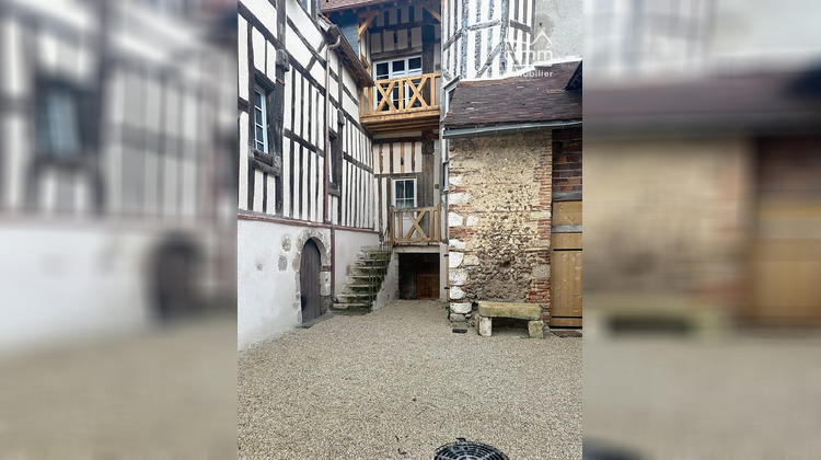 Ma-Cabane - Location Appartement Château-Renard, 61 m²