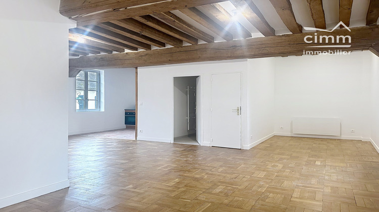 Ma-Cabane - Location Appartement Château-Renard, 61 m²