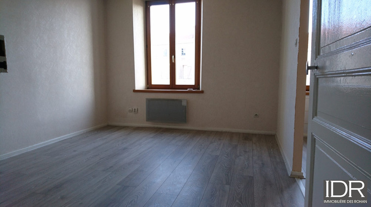 Ma-Cabane - Location Appartement Château-Salins, 62 m²