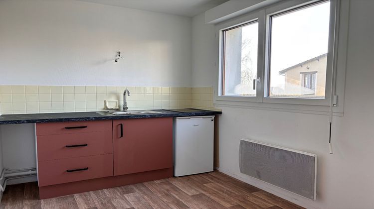 Ma-Cabane - Location Appartement CHATEAU-THIERRY, 36 m²