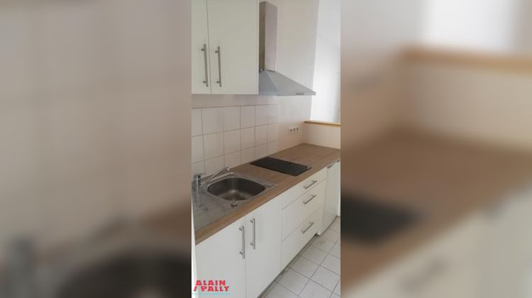 Ma-Cabane - Location Appartement Châteaudun, 20 m²