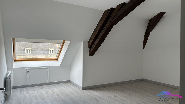 Ma-Cabane - Location Appartement Châteaumeillant, 48 m²