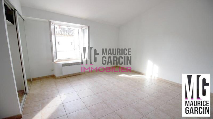 Ma-Cabane - Location Appartement CHATEAUNEUF-DE-GADAGNE, 46 m²