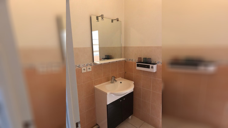 Ma-Cabane - Location Appartement CHATEAUNEUF-EN-THYMERAIS, 76 m²