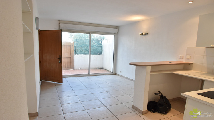 Ma-Cabane - Location Appartement Châteauneuf-le-Rouge, 32 m²