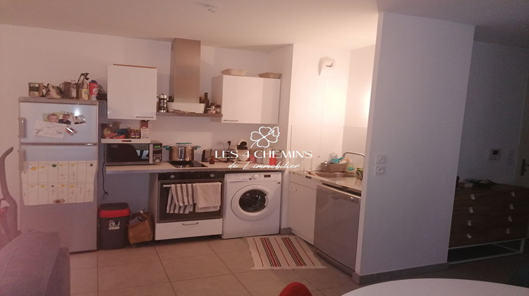 Ma-Cabane - Location Appartement CHATEAUNEUF-LE-ROUGE, 50 m²