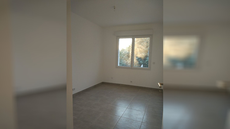 Ma-Cabane - Location Appartement CHATEAUNEUF-LE-ROUGE, 60 m²