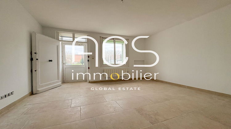 Ma-Cabane - Location Appartement CHATEAUNEUF-LES-MARTIGUES, 47 m²