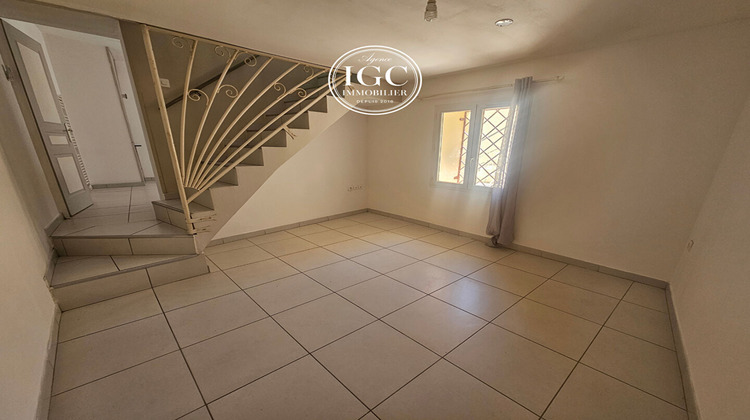 Ma-Cabane - Location Appartement CHATEAUNEUF-LES-MARTIGUES, 27 m²