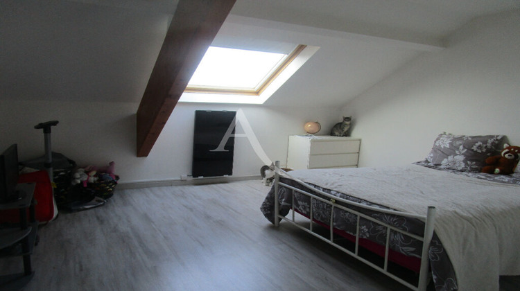 Ma-Cabane - Location Appartement CHATEAUNEUF-SUR-LOIRE, 117 m²