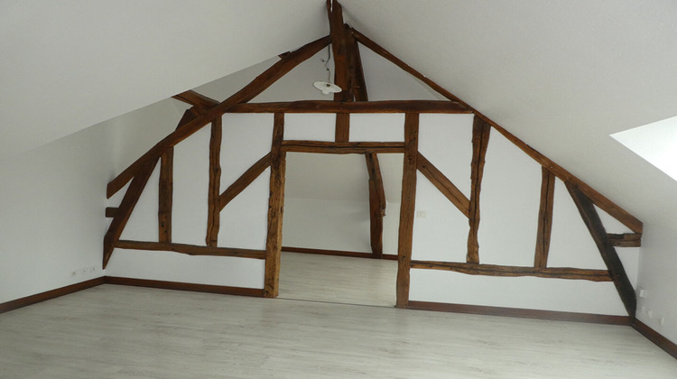 Ma-Cabane - Location Appartement CHATEAUNEUF-SUR-LOIRE, 37 m²