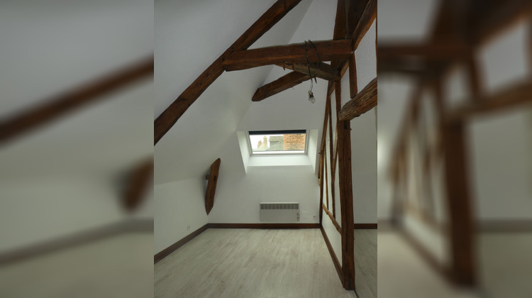 Ma-Cabane - Location Appartement CHATEAUNEUF-SUR-LOIRE, 37 m²