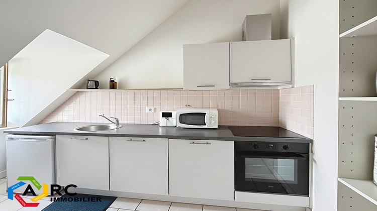 Ma-Cabane - Location Appartement Châteauneuf-sur-Loire, 33 m²