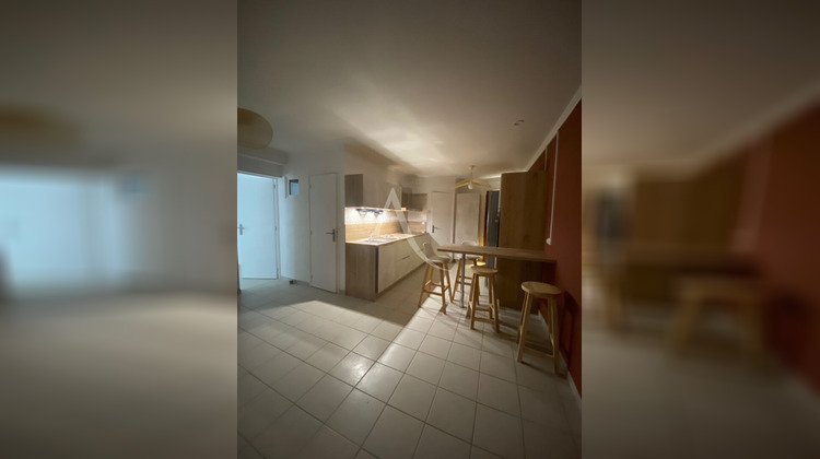 Ma-Cabane - Location Appartement CHATEAUNEUF-SUR-LOIRE, 53 m²