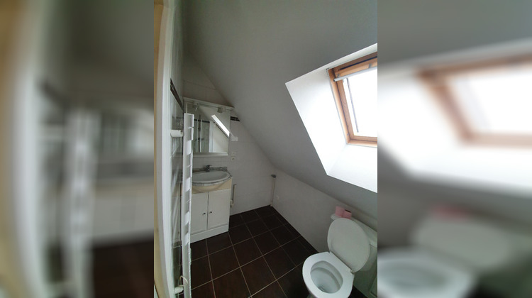 Ma-Cabane - Location Appartement CHATEAUNEUF-SUR-LOIRE, 27 m²