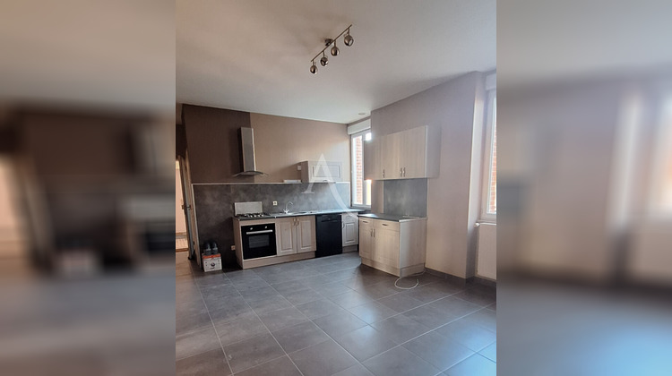 Ma-Cabane - Location Appartement CHATEAUNEUF-SUR-LOIRE, 60 m²