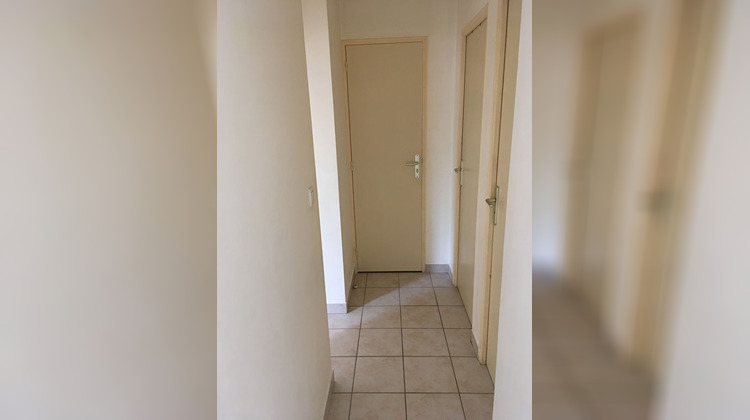 Ma-Cabane - Location Appartement CHATEAUNEUF-SUR-SARTHE, 44 m²