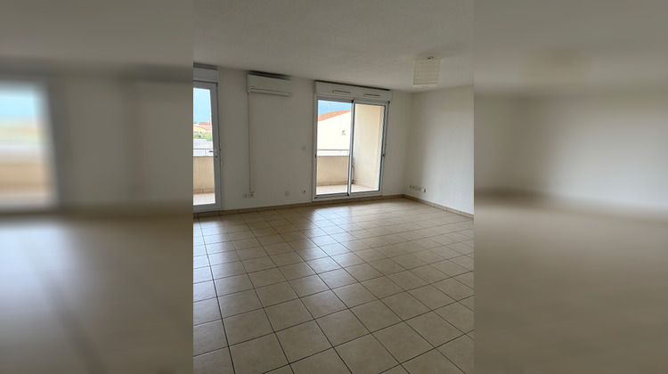 Ma-Cabane - Location Appartement CHATEAURENARD, 0 m²