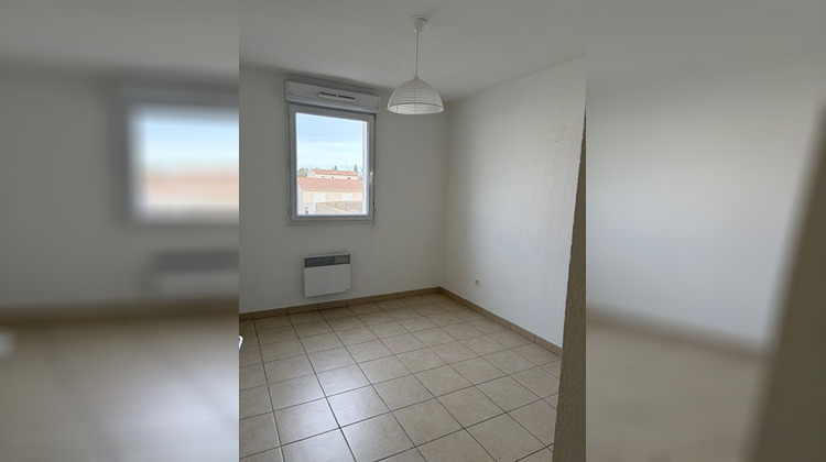 Ma-Cabane - Location Appartement CHATEAURENARD, 0 m²