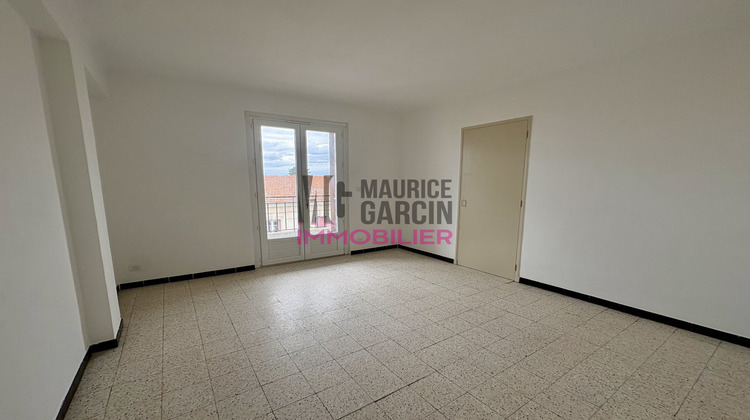 Ma-Cabane - Location Appartement Châteaurenard, 80 m²