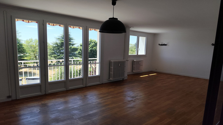 Ma-Cabane - Location Appartement CHATEAUROUX, 70 m²
