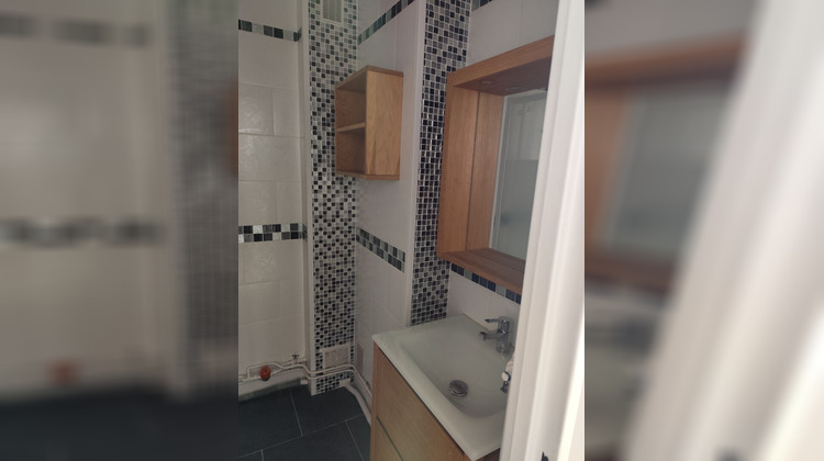 Ma-Cabane - Location Appartement CHATEAUROUX, 70 m²