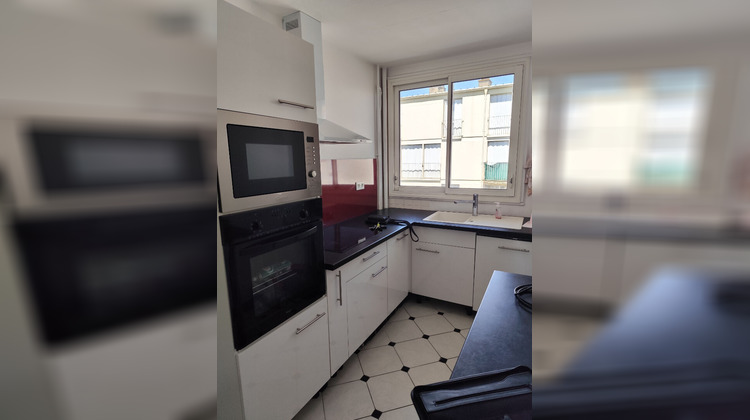 Ma-Cabane - Location Appartement CHATEAUROUX, 70 m²