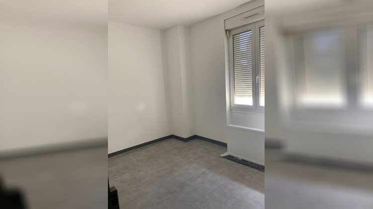 Ma-Cabane - Location Appartement CHATEAUROUX, 85 m²