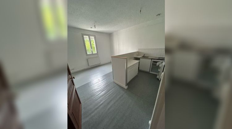 Ma-Cabane - Location Appartement Châtellerault, 35 m²