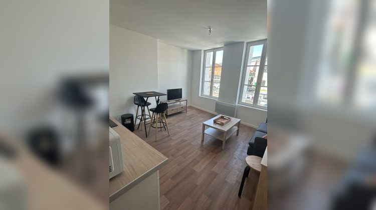 Ma-Cabane - Location Appartement Châtellerault, 35 m²