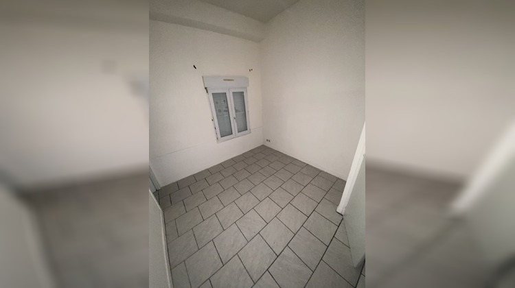 Ma-Cabane - Location Appartement Châtellerault, 30 m²