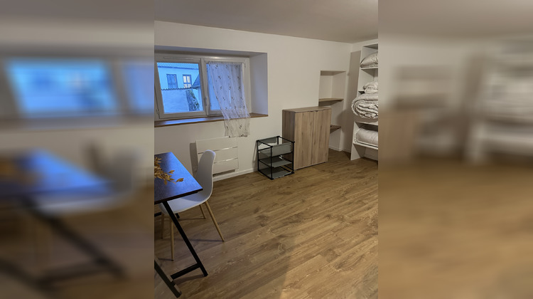 Ma-Cabane - Location Appartement Châtellerault, 240 m²