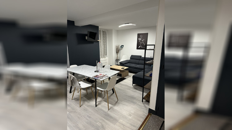 Ma-Cabane - Location Appartement Châtellerault, 240 m²