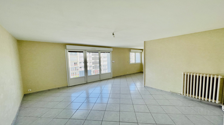 Ma-Cabane - Location Appartement Châtellerault, 71 m²