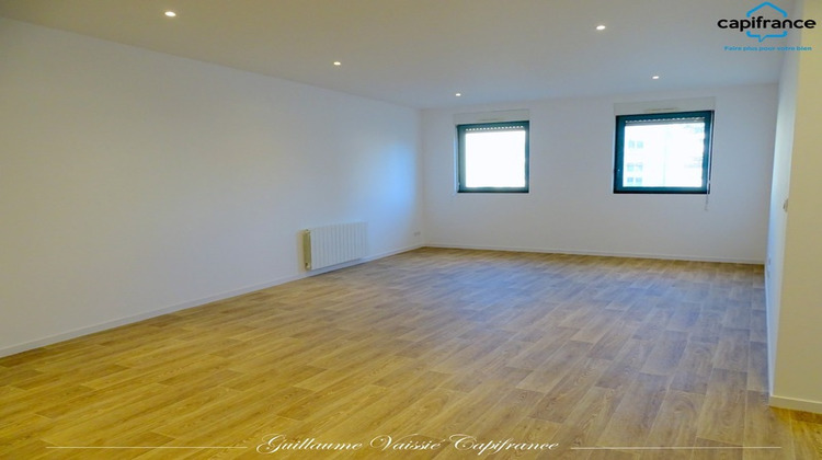 Ma-Cabane - Location Appartement CHATELLERAULT, 95 m²
